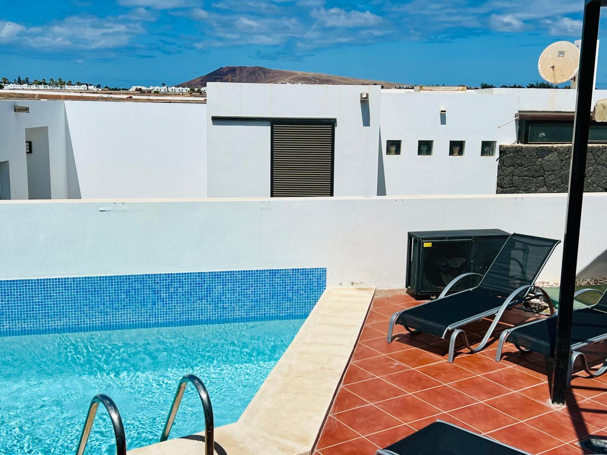 Trendy Villa Isabella Playa Blanca  Exteriör bild